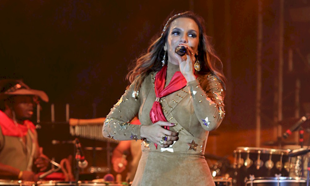Ivete Sangalo lamenta saída do Faustão da Globo: "Amo Você" Ivete Sangalo lamenta saída do Faustão da Globo: "Amo Você"