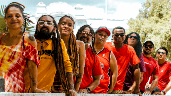 Alma Roots celebra o reggae de salão em 'Agarradinho'
