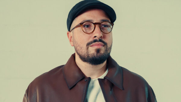 Isaías Saad anuncia disco após 2 anos sem lançamento