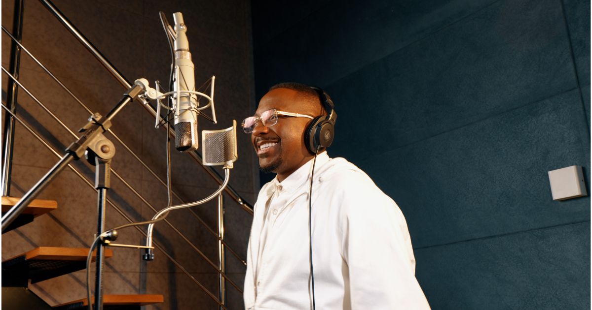 Mumuzinho libera single em homenagem a Arlindo Cruz