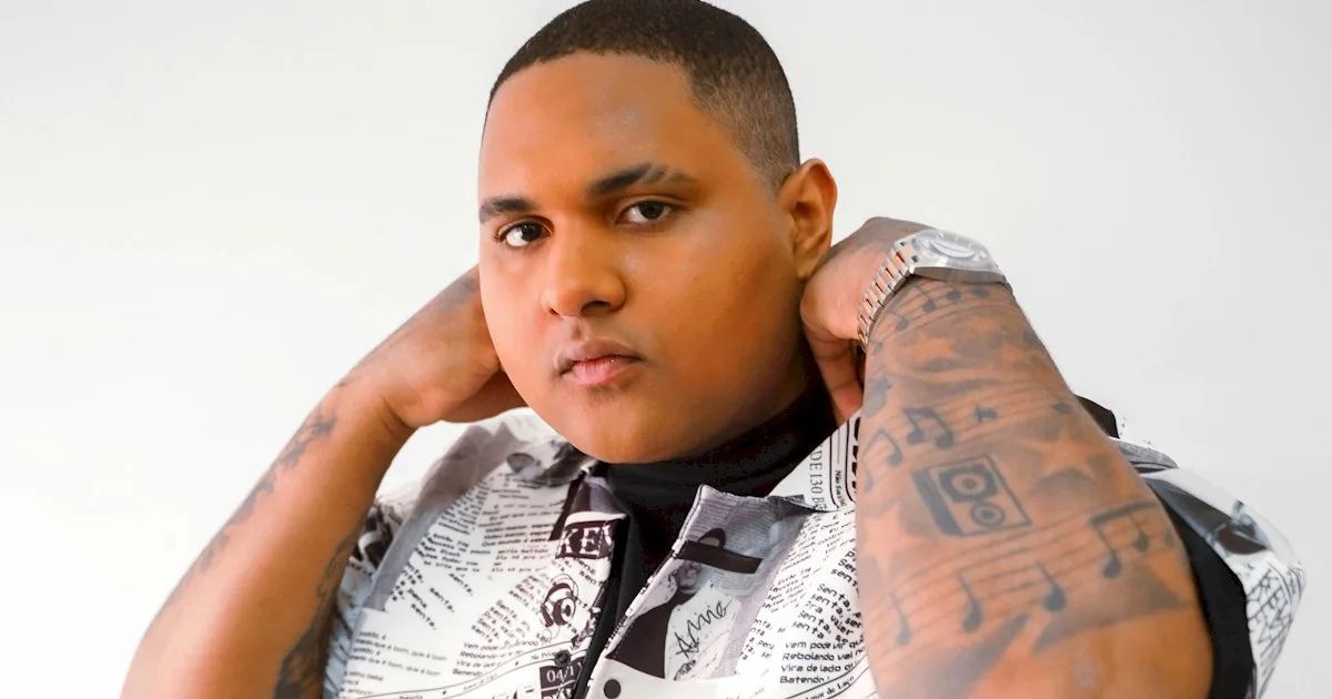 Kevin o Chris libera novo single "Cintura Mole"