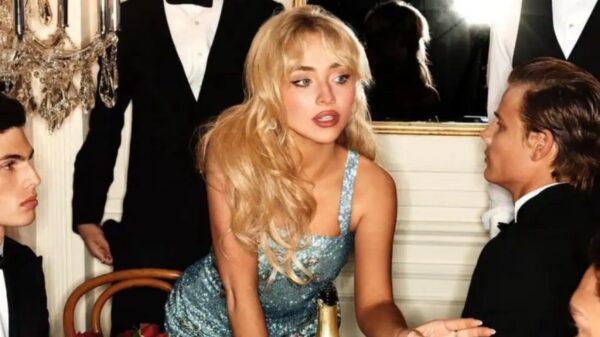 Sabrina Carpenter revela a adrenalina e o nervosismo ao dividir estúdio com Taylor Swift