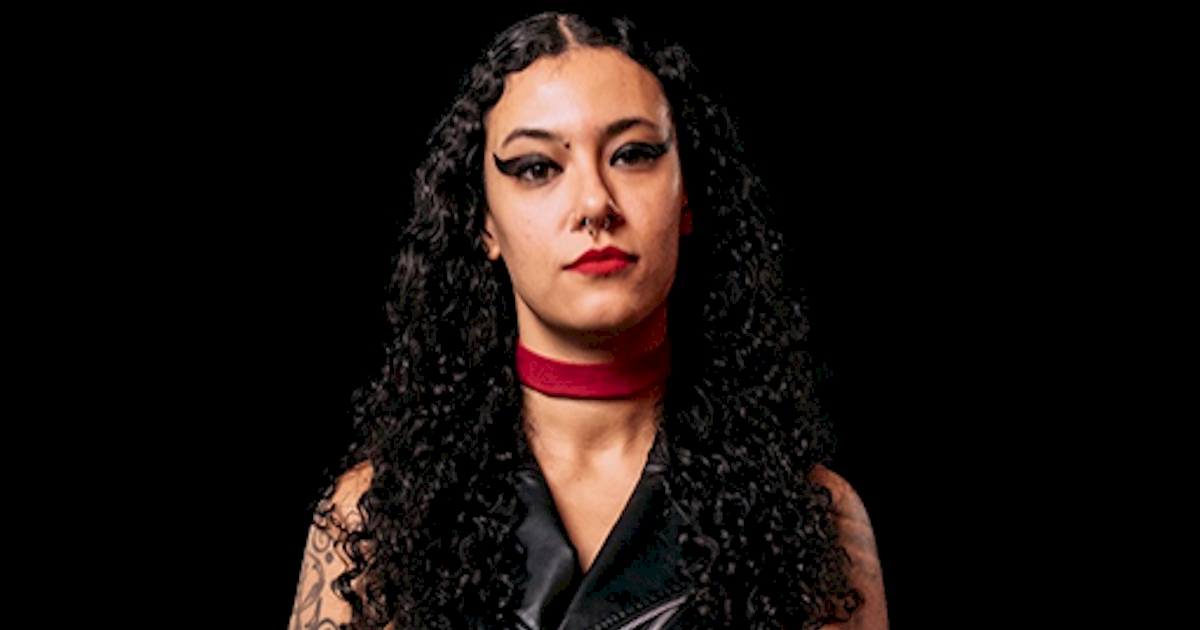 Crypta: a entrevista de Fernanda Lira no podcast Bangers Open Air 1 Bangers Open Air: Fernanda Lira, vocalista da Crypta, é destaque no 9º episódio do podcast